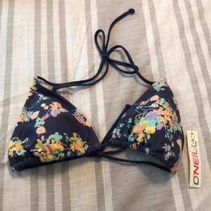 O’Neill bikini top